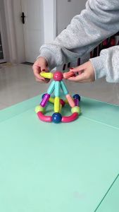 Baby Shine DIY Building Blocks Montessori Edukasi Anak / Mainan Edukasi Anak Berbagai Splicing Tongkat Blok Magnetik