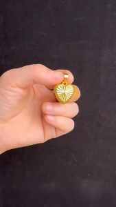 Pure 18k Saudi Gold Pawnable Necklace Womens Lucky Peach Heart Pendant Jewelry for Girlfriends Birthday Gift-International