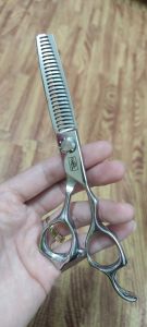 Kéo cắt tỉa tóc chuyên nghiệp DK-600 độ tỉa từ 10% - 55% rất êm & mướt tóc