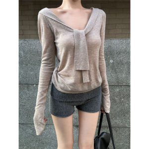 เสื้อชั้นในสตรีแขนยาวทรงเข้ารูปสไตล์เกาหลีฤดูใบไม้ร่วง/ฤดูหนาว คอวี แขนยาว เสื้อชั้นในผู้หญิง แขนยาว ทรงเข้ารูป เสื้อชั้นในผู้หญิง