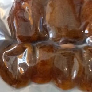 Hồng treo gió đặc sản Đà Lạt với công nghệ treo sấy gió Nhật Bản giữ vị ngọt thanh thơm ngon dẻo mịn Carrot House.