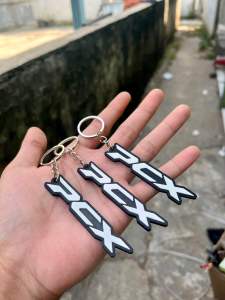 gantungan kunci karet logo PCX fungsional