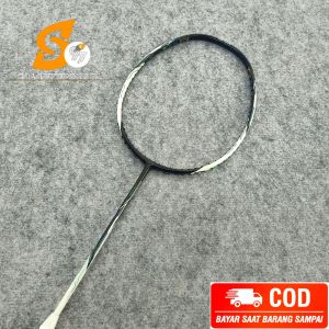 RAKET BADMINTON LI-NING TECTONIC 9 32 LBS