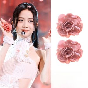 Jisoo Kim Flower Ring Large Flower Dance Womens Ring Hand Flower Accessory Sweet Style Alloy Embedded Artificial Gem