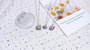 Bandai | kawaii anime monster Bulbasaur Charmander Gengar alloy pendant necklace