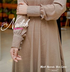 Gamis hermosa embos motif abstrak bahan yoris caltri warna mocca-gamis syari busui mocca premium