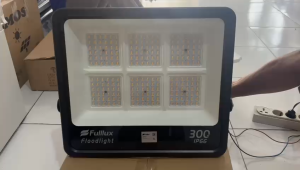 LAMPU LED SOROT 220V 300W FULLUX IP66 KUNING