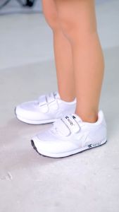 HIPZI Sepatu Anak Sneakers Perempuan Laki Laki Cewek Cowok Anti Selip Nyaman & Ringan Tk Sd HADS Putih