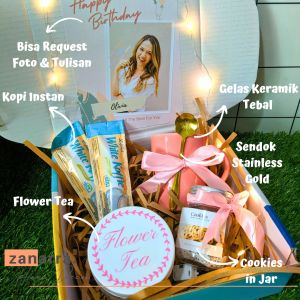 Hampers Kado Hadiah Ulang Tahun Birthday Gift Hadiah Anniversary