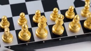 Gold Silver Color Chess Set Magnetic Foldable Pieces Set Chess Board Game Children Elders and Adults