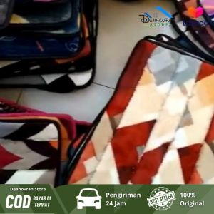 DNV - Keset Lantai Kekinian Premium Quality Murah TEBAL Anti Slip 40 x 60 cm