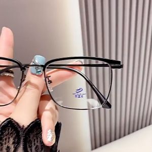 Kacamata Anti Radiasi Fashion Bluecromic Wanita Pria Photocromic Anti Radiasi Blueray Frame 2In1 A022-830-2