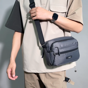 MENSPE กระเป๋าสะพายผู้ชายแฟชั่นกันน้ำกระเป๋าเดินทางกระเป๋าเดินทางธุรกิจกระเป๋าโทรศัพท์ขนาดใหญ่ความจุข้ามร่างกายน้ำหนักเบากระเป๋าสบาย ๆ กีฬาพักผ่อนหย่อนใจกระเป๋าสะพายผู้ชายแฟชั่นกันน้ำกระเป๋าเดินทางกระเป๋าเดินทางธุรกิจกระเป๋าโทรศัพท์ขนาดใหญ่ความจุข้ามร่างก