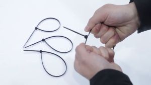 Kait Kabel Nylon Hitam 3.6mm x 200mm Standar US 100 Buah