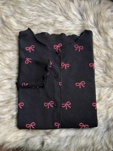 CARDIGAN WAFFLE MOTIF PITA CROP TOP STYLE KOREAN