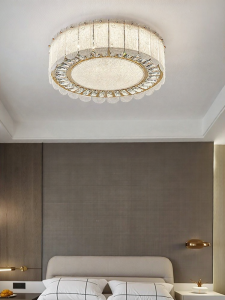 Aiskdan | Luxurious and Modern Ceiling Light