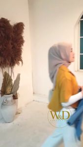 KEMEJA WANITA CROP POLOS LENGAN PENDEK CRINGKLE AIRFLOW KASUAL