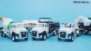 Childrens toys 1:50 simulation six-wheeled pull-back alloy car model alloy car model tanker truck