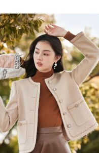 เสื้อโค้ทผ้าฝ้ายแบบสั้นสำหรับสุภาพสตรีสไตล์ฝรั่งเศสดูแพงผ้าทวีดแฟชั่นจากเคาน์เตอร์เก็บปลายทางล้างสต๊อกการค้าต่างประเทศสำหรับผู้หญิง