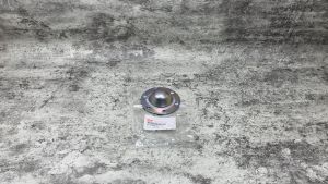 TUTUP HUB NAP RODA DEPAN ISUZU DMAX 4JH1 4JJ1 3000 CC ASLI