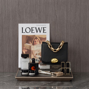 Model Room Cloak Room Soft Decorative Ornaments Crystal Jewelry Tray Womens Bags Perfume Lipstick Cosmetic Props