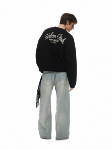 Loopsoon | Embroidered Design Comfortable Versatile Round Neck Sweater