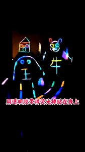 50pcs Glow Sticks Christmas Party Fluorescence Light Glow in The Dark Bracelet for Kids Toy