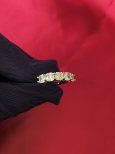 Diamcity  (Free Gra Certificate) Cincin Moissanite Kuning 1 Karat Emas Putih Wanita