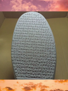 Sol Sepatu Outsole Casual Slip On Selop Pria Cowok Putih Alfabet Huruf Abjad Size 39-43 Canberra