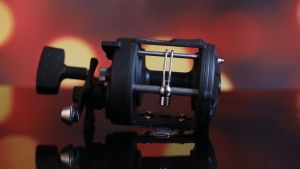 Sougayilang Gulungan Pancing Trolling Fishing Reels Bulat Konvensional Baitcasting Reel 3.8:1 Rasio Gear Tangan Kanan Tahan Lama Stainless Steel Roda Berputar Drum Memancing Reel Fishing Tackle