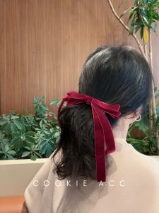 เครื่องประดับผมผ้ากำมะหยี่สีแดงไวน์สำหรับฤดูหนาว คลิปผมรูปผีเสื้อ ครึ่งหัว คลิปหนีบผมรูปดอกไม้ ชุดเครื่องประดับผมสไตล์เกาหลีสำหรับผู้หญิง