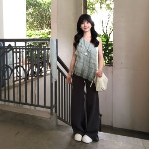 CHANGTONG | One-Shoulder Beautiful Design Top