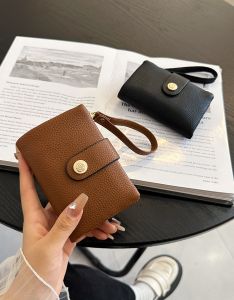Fashionable Soft Leather Short Wallet for Women with Zipper Multi-Card Holder Clutch Bag Coin Purse Stylish Compact Money Holder