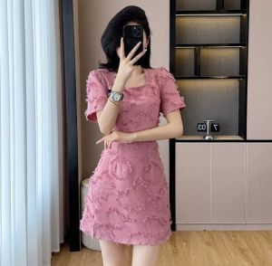 New summer French square neck slim-fit pleated dress