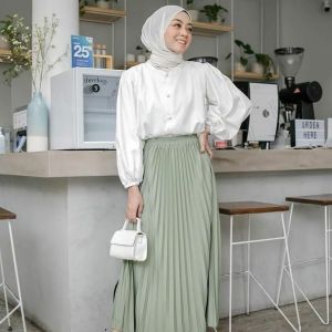 ROK PLISKET HYGET PREMIUM WANITA