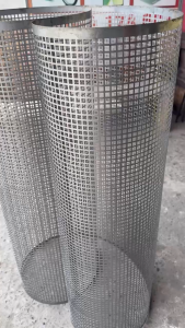 Tôn dầu đột lỗ tròn 4ly 6ly 8ly - lỗ VUÔNG - lỗ DÀI - lỗ LỤC GIÁC - chất lượng giá tốt ( Rộng 1m - dài 2m )