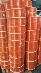 UMC Selang Angin PU 6mm selang pneumatic 6x4mm ( POLYURHETANE ) harga 1 roll 200 meter