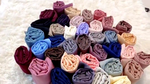 HOT SALE Bawal coton plain premium Tudung high QUALITY Bawal cotton Voile Bawal Fabric Square Hijab