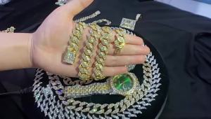 Hip Hop 5A+ Bling Cuban Link Chain Iced Out Exquisite Necklace For Men Father Day Jewelry to Husband Fashion Gift Rhinestone
