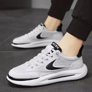Men Korean Fashion Mesh Breathable Sports Sneakers Running Shoes Comfortable Thick Sole Casual Black Rubber Shoes For Men On Sale