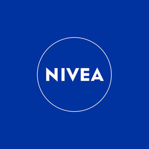NIVEA Deodorant Roll On Pearl & Beauty 50ml - Deodorant wanita mencerahkan dan menghaluskan ketiak