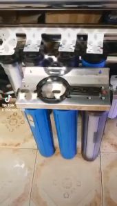 Bộ Lọc Nước Sinh Hoạt 3 Cấp Lọc 20inch (Phi 27) Bao Gồm Đầy Đủ Phụ Kiện -1 Ly Trong 2 Ly Xanh