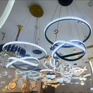 Lampu chandelier Baru LED 3 warna remote control lampu chandelier sederhana Lampu dekorasi rumah chandelier ruang tamu meja makan chandelier lampu meja bar lampu