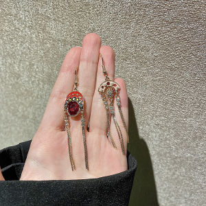 Fashionable Geometric Fan Face Mask Earrings Womens New Style Trendy Ear Jewelry No Piercing Clip-Ons Alloy And Artificial Gem