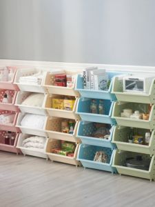 STACKABLE ตะกร้าเก็บพลาสติกสําหรับห้องครัวห้องน้ําห้องนั่งเล่นของเล่นตะกร้าผักผลไม้พร้อมชั้นวางของ