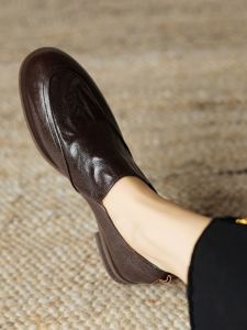 Retro British Style Flat Heel Loafers Deep Mouth Fashion Single Shoes round Toe Flat Bottom Womens Footwear Leather Material