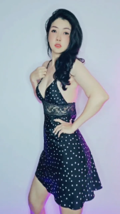 Đầm ngủ lụa latin cao cấp WANNABE DNS90 váy ngủ cut-out chữ V khoe lưng ong quyến rũ ánh nhìn