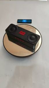 S18 Wireless Speaker Bluetooth Luar Ruangan Portable Extra Bass