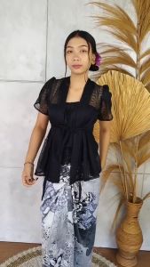 Setelan Kebaya Brokat Marissa Lengan Pendek Tumpuk Dan Rok Lilit Bali Wisuda Modern Murah