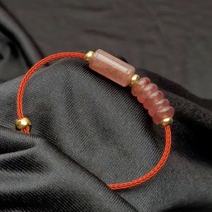 Q81 Vòng cáp lu thống ngũ điếu Thạch Anh Dâu Hồng cho Hỏa và Thổ - Phong Thủy TUDO P